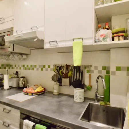 Cozy Close To Sacre-coeur * باريس